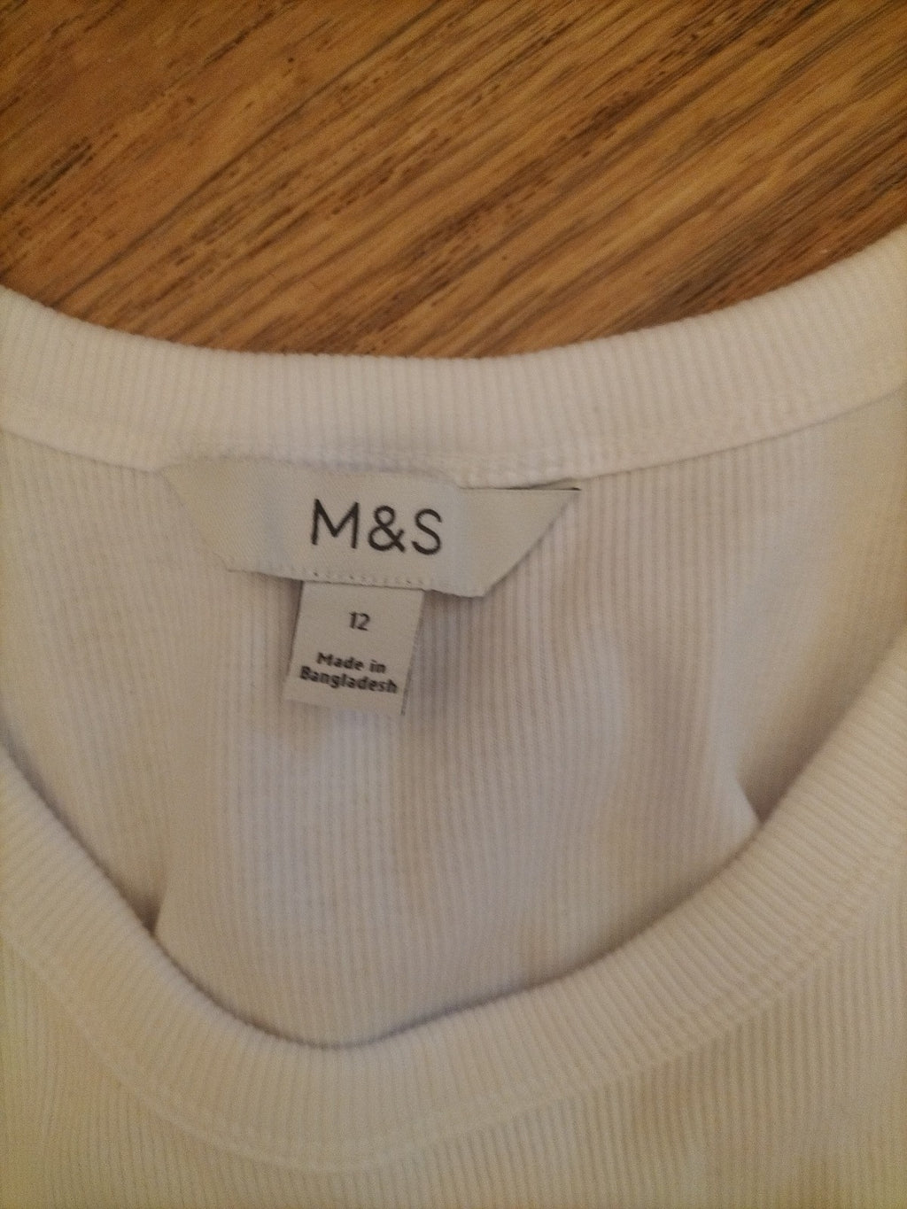 Ladies Marks And Spencer Size 12 White Sleeveless Scoop Neck Ribbed Top