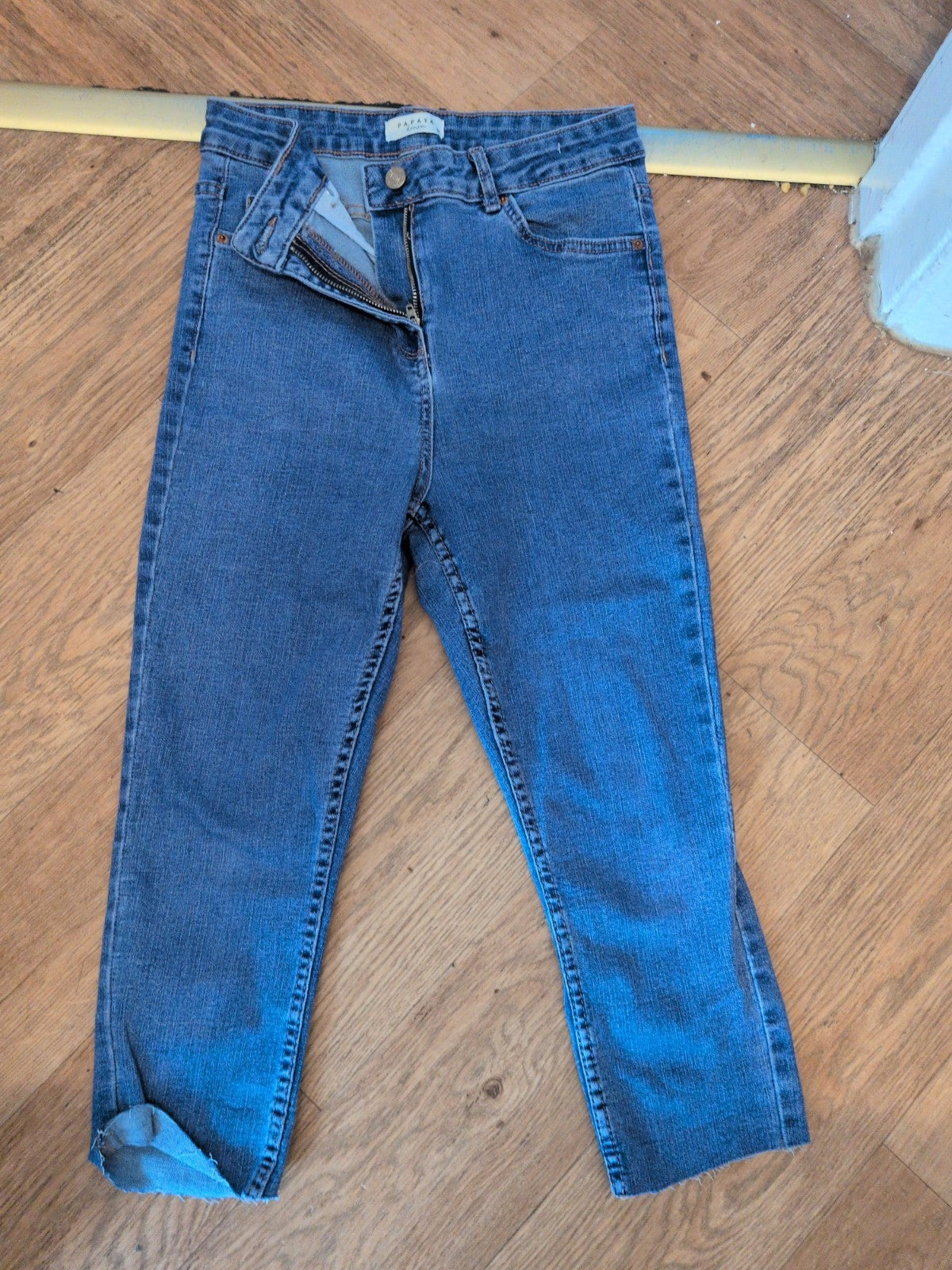 Ladies Papaya Size 12 Denim Ankle Jeans