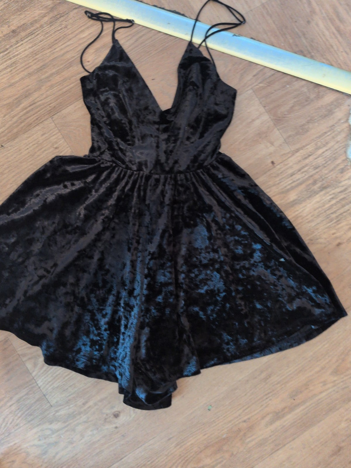 Silence Noise Black Small Velvet Style Top Strappy