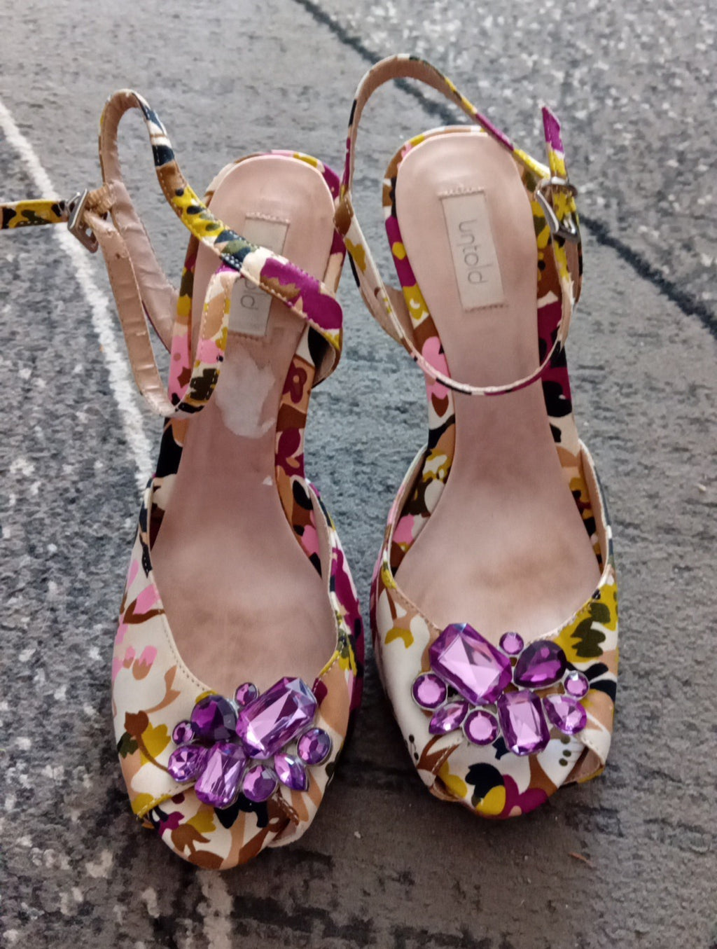 Ladies Floral Sling Back UNTOLD size 38 FREE DELIVERY