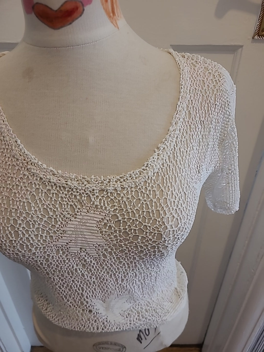 Ladies P&S Size Medium White Lace Short Sleeved T-Shirt