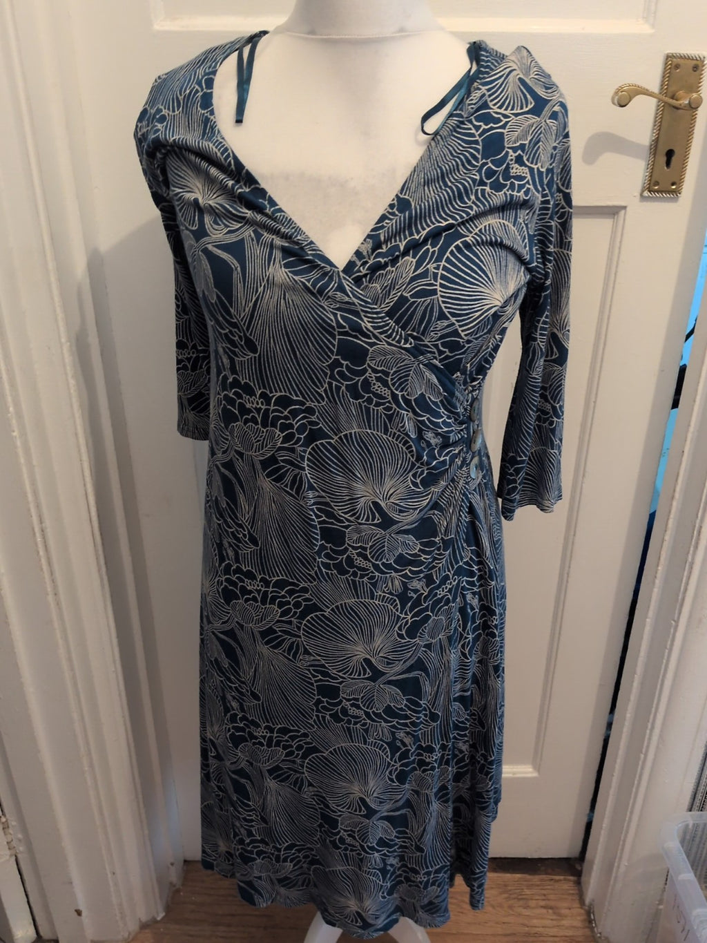 Wallis 16 Petite Teal White Low V Neck Long Sleeve Dress