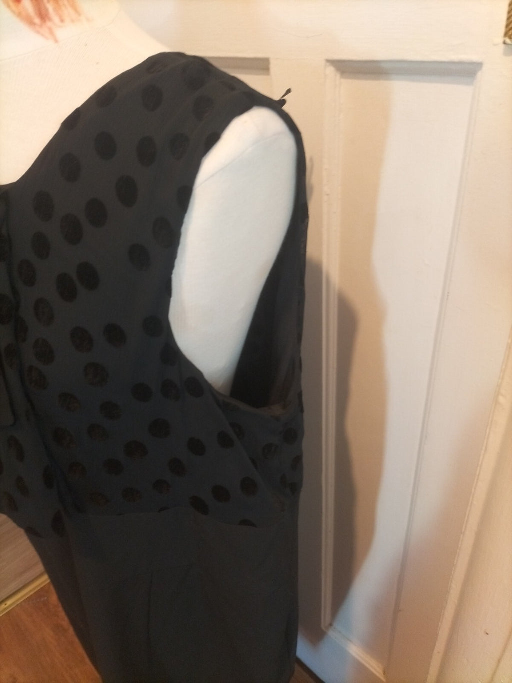 Ladies Size Medium Black Spotted Upper Lined Sleeveless Dress