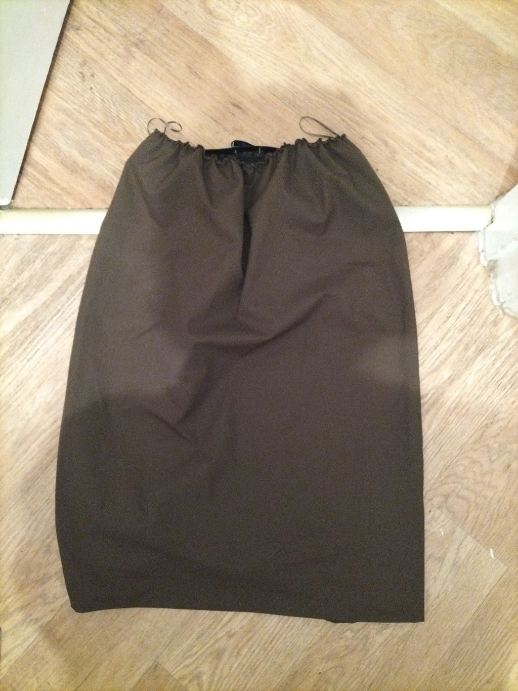 Ladies Zara Size Small Dark Brown Elasticated Skirt