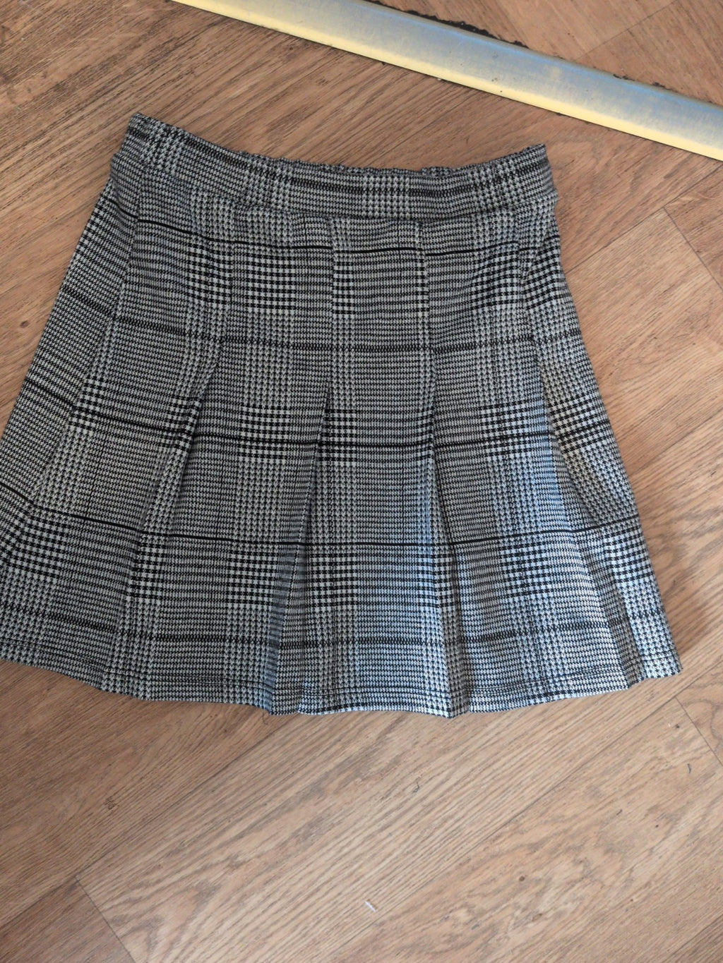Girls F&F 10-11 Years Check Short Skirt