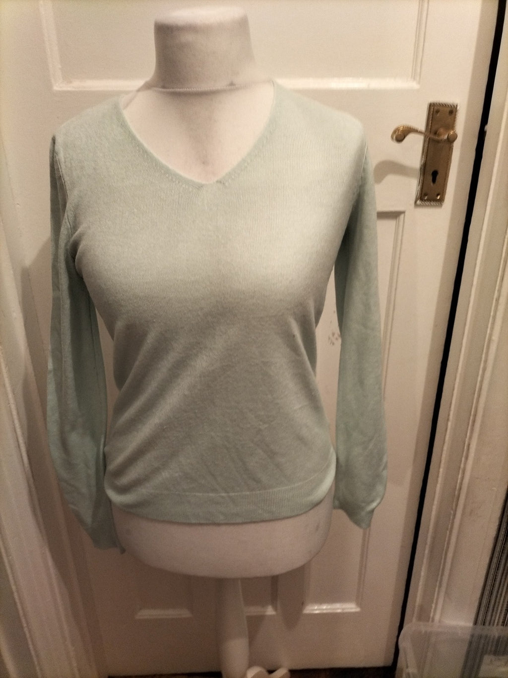 Ladies Primark Size 8 Pale Mint Long Sleeve Lightweight Jumper