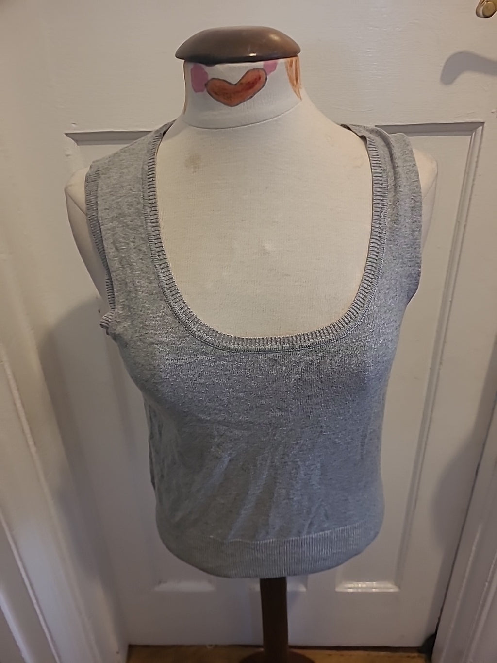 Ladies Papaya Size 12 Grey Scoop Neck Sleeveless Tshirt
