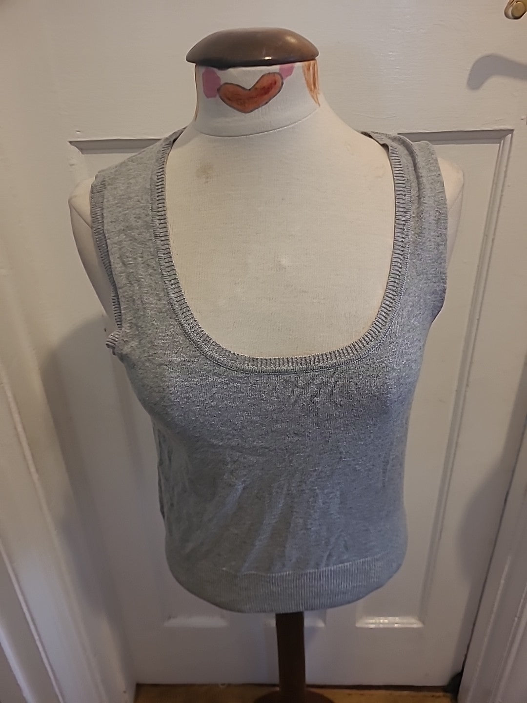 Ladies Papaya Size 12 Grey Scoop Neck Sleeveless Tshirt
