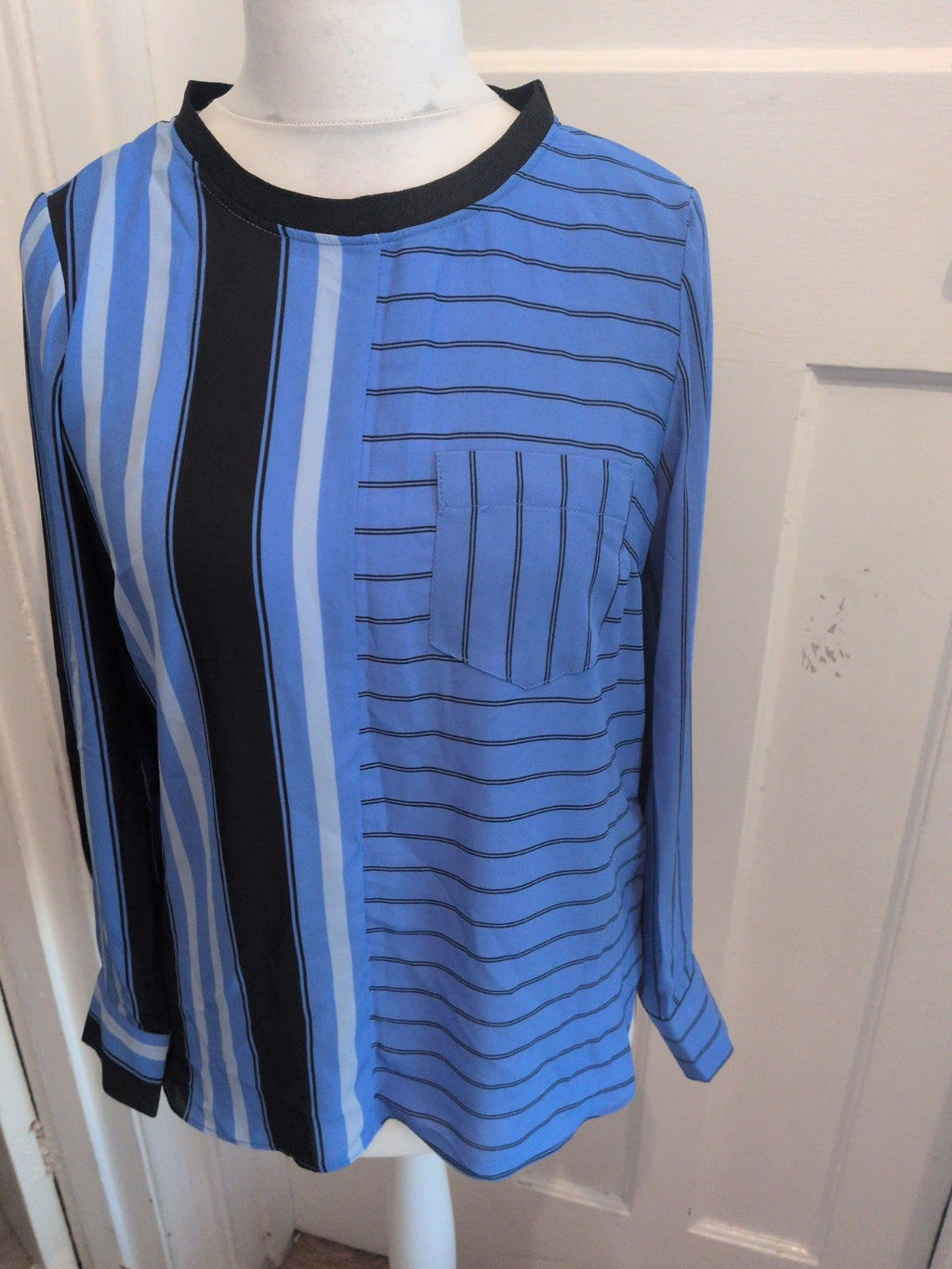 Principles 12 Blue And Black Long Sleeve Blouse