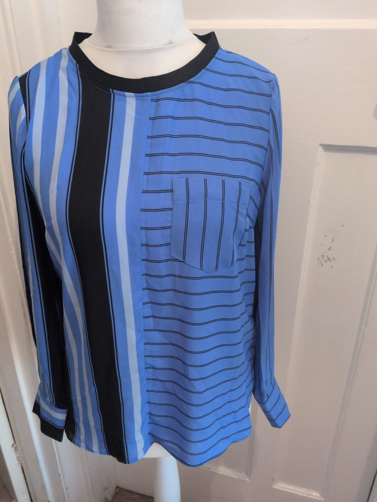 Principles 12 Blue And Black Long Sleeve Blouse