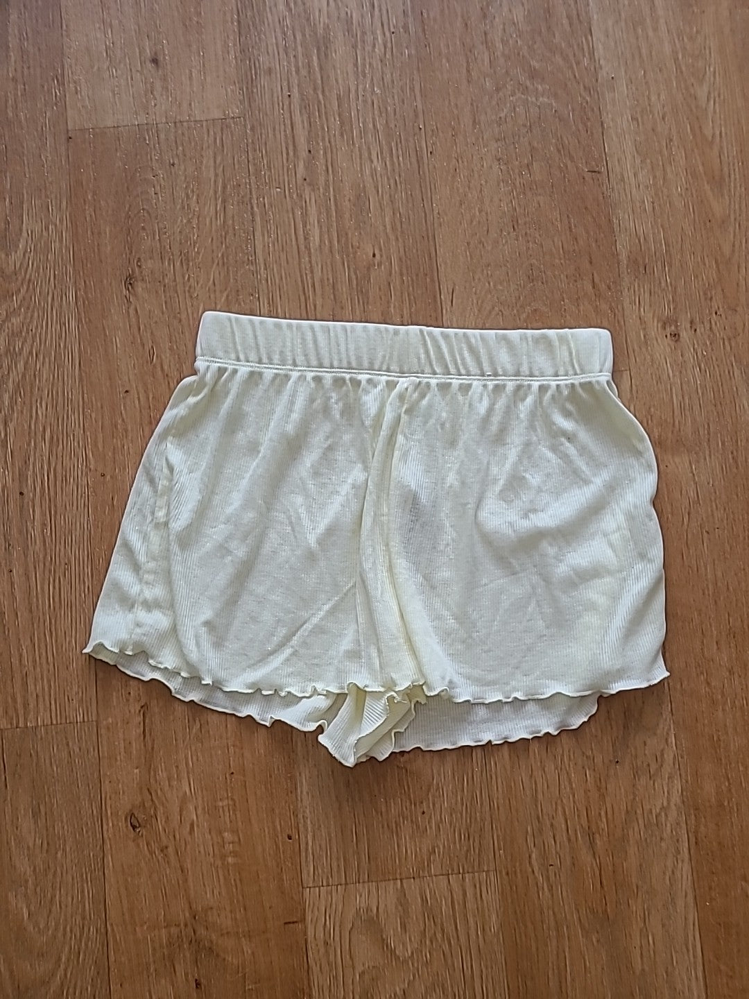 Ladies Primark Size 6-8 Lemon Elasticated Sleep Shorts