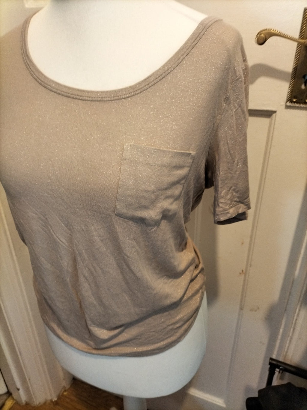 Ladies Autograph Size S/M light beige Shimmer Short Sleeved Tshirt