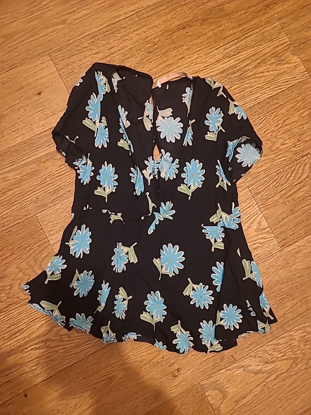Ladies Zara Size XS Pale Blue Black Sleeveless Blouse