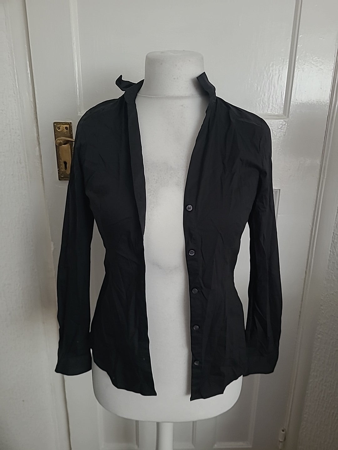 Ladies H&M Size Xs Black Long Sleeve Shirt