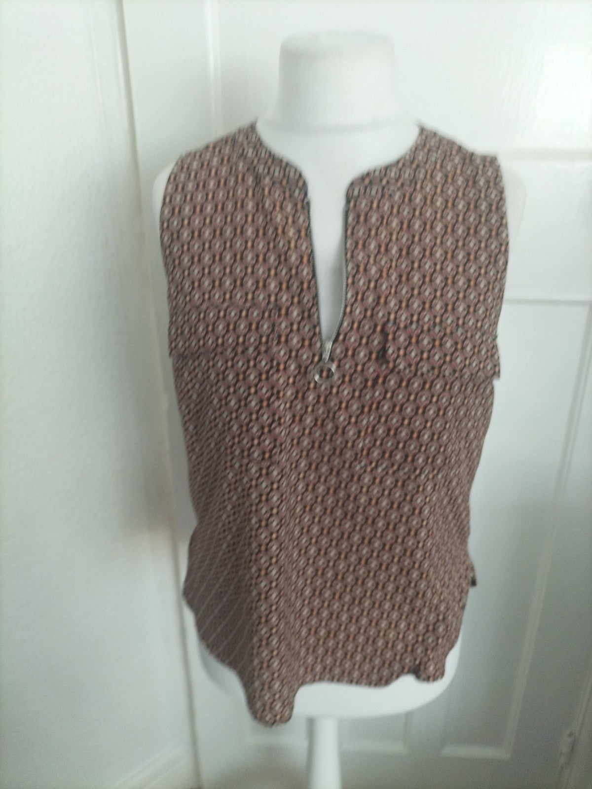Ladies Tu Size 12 Red/Black/Orange Sleeveless Blouse