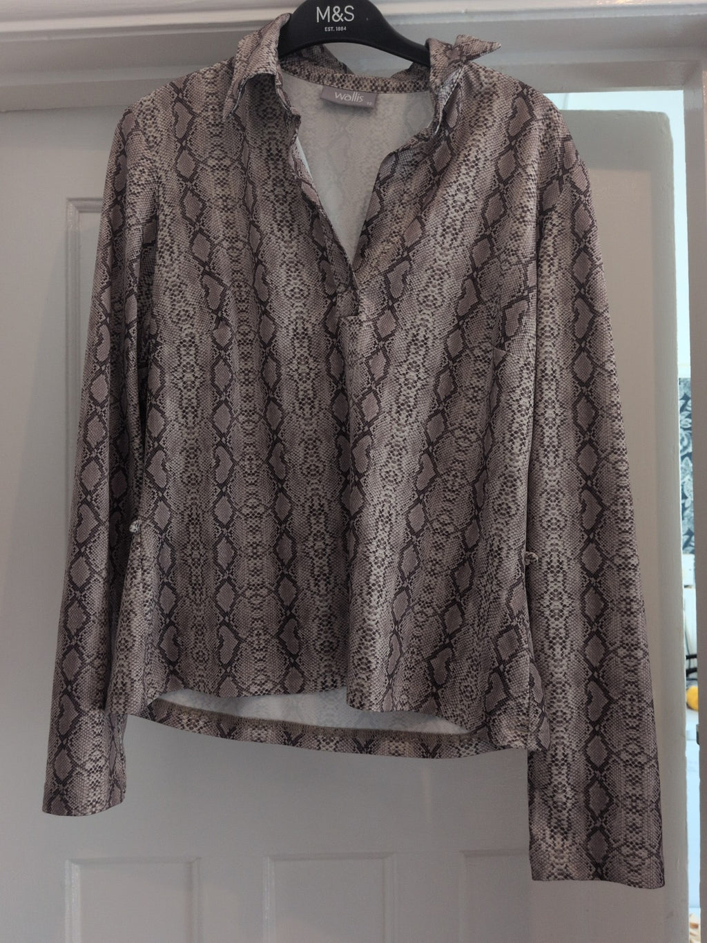 Wallis 12 Collared Multicoloured Long Sleeve Blouse