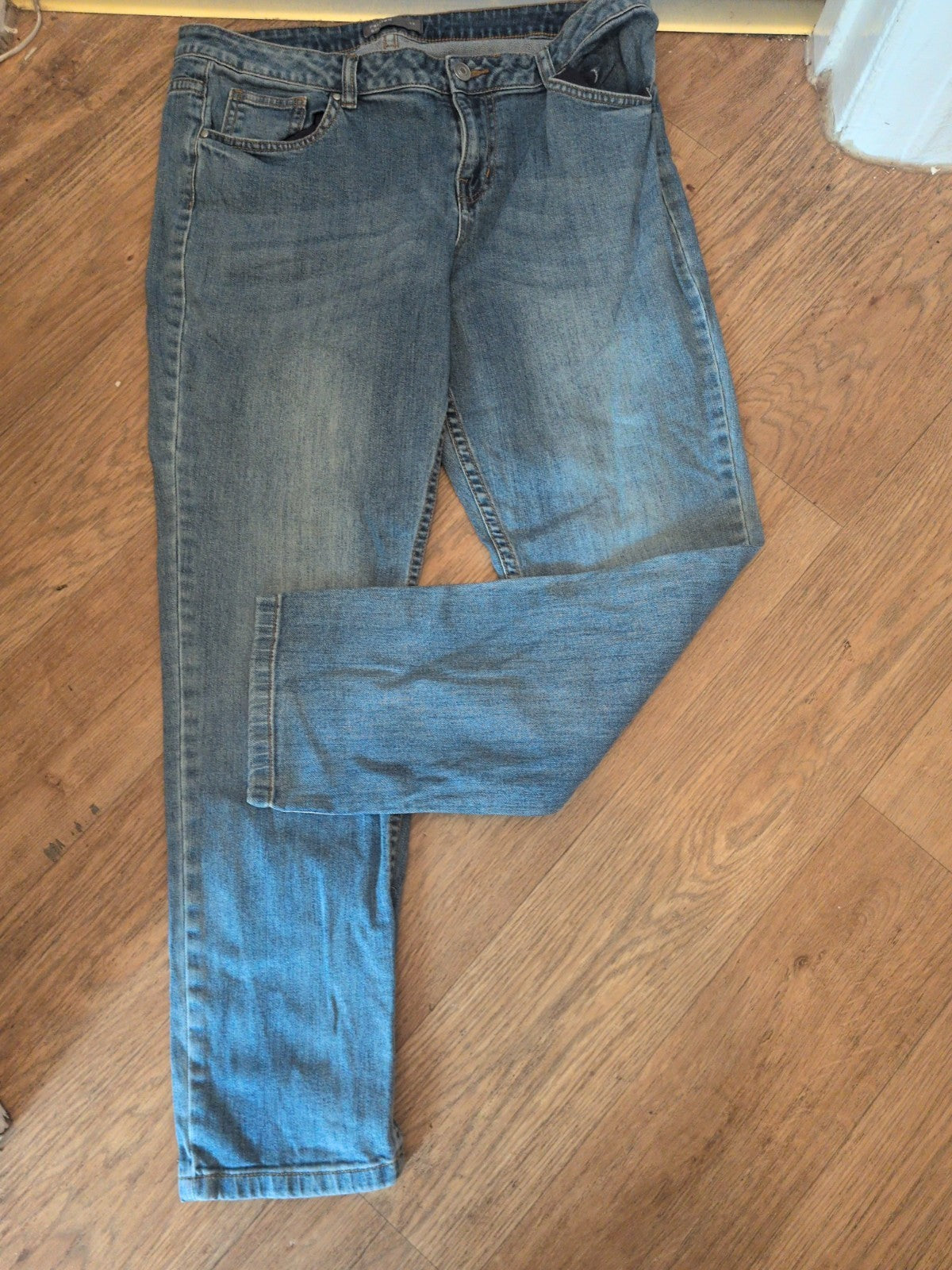 Ladies Nutmeg Size 14 Relaxed Slim Denim Jeans