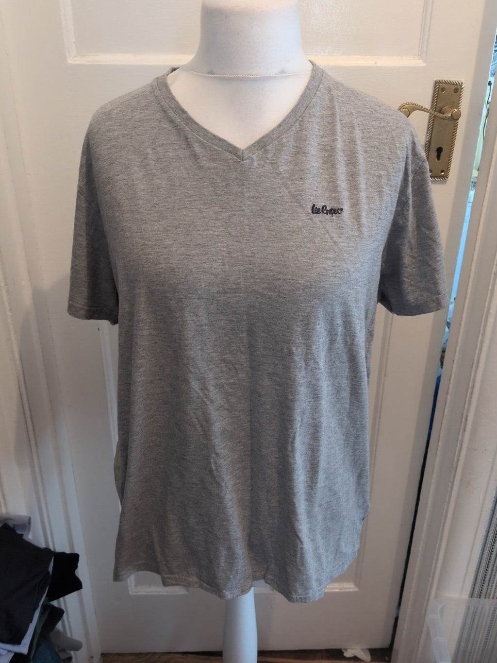 Lee Cooper XL Grey V Neck Short Sleeve T-shirt