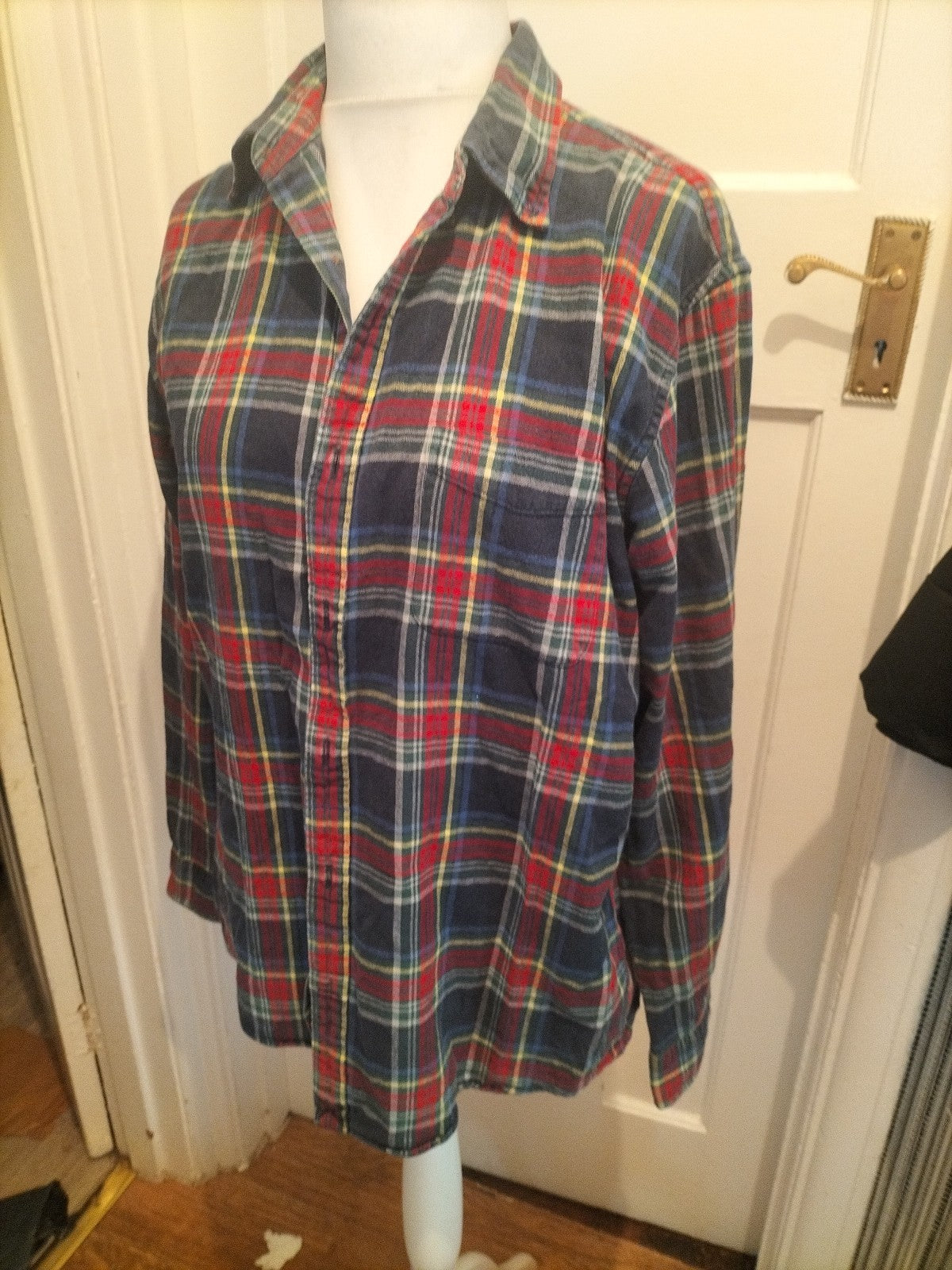 Mens Lands End Size L Green/Red Check Long Sleeved Shirt