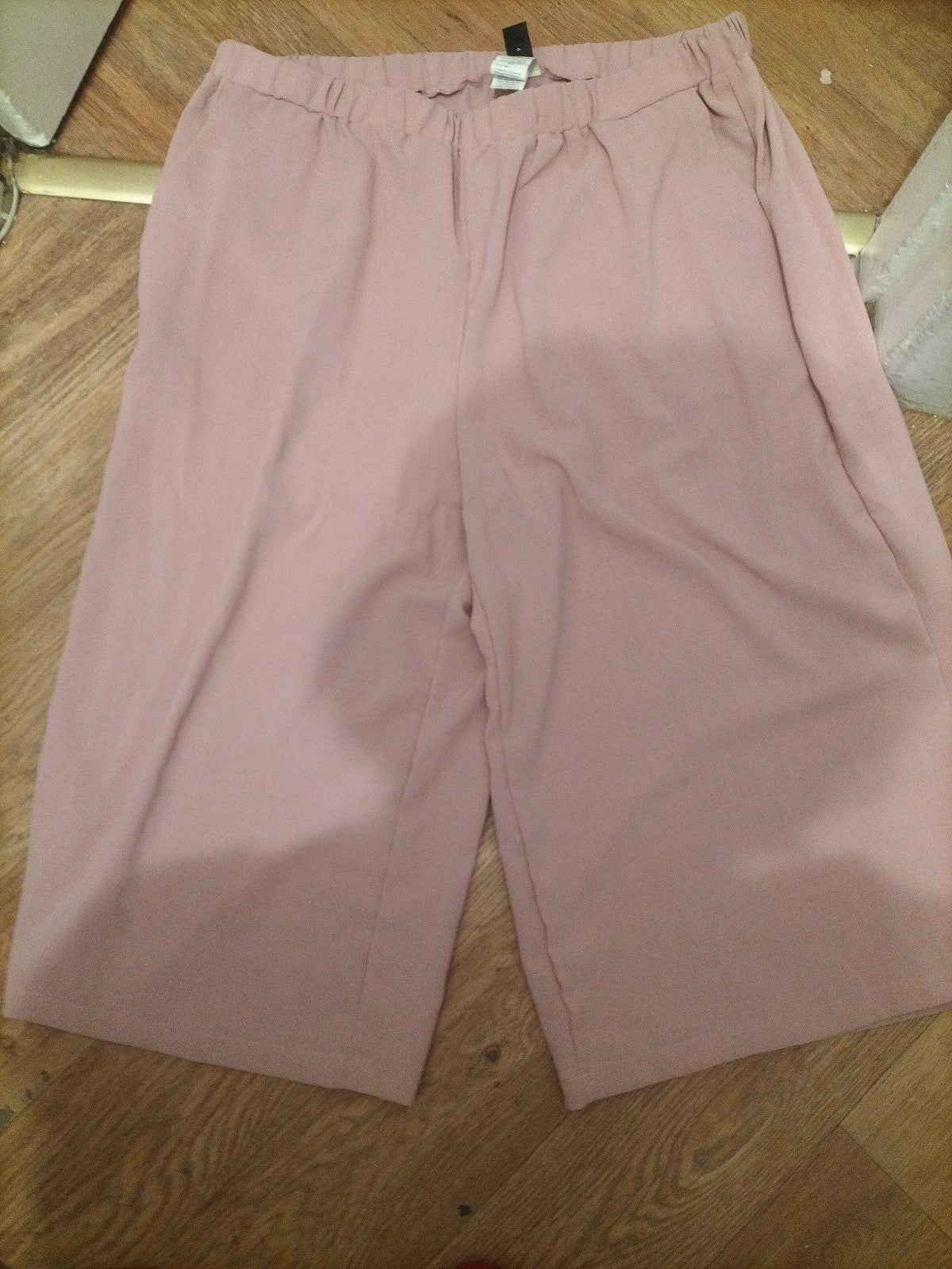 Emery Rose 3XL Pink Wide Leg Crop Trousers
