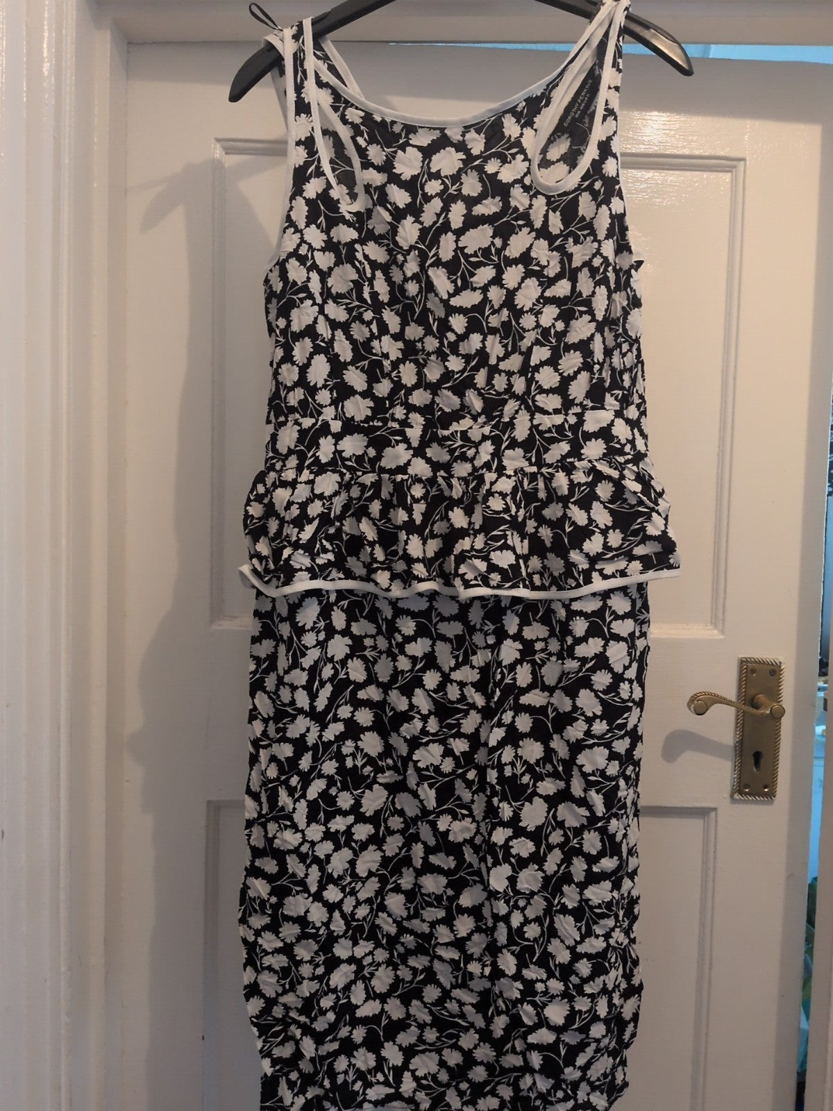 Brand New Dorothy Perkins 12 Black And White Sleeveless Dress