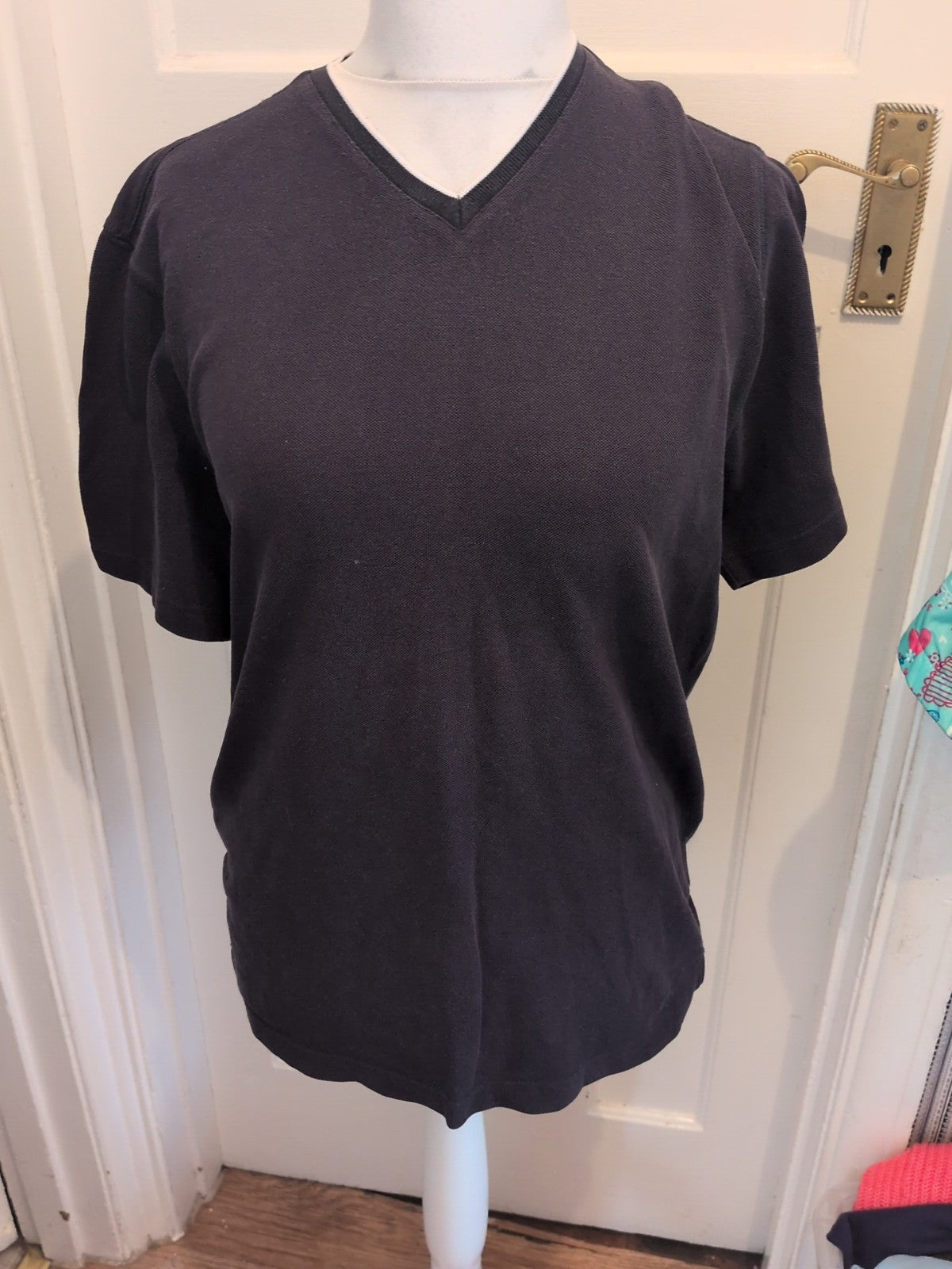 Hugo Boss Large Navy Short Sleeve V Neck T-shirt