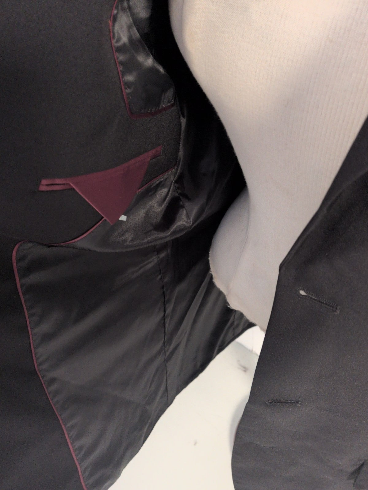 Cedarwood State 44R Black Lined Suit Jacket