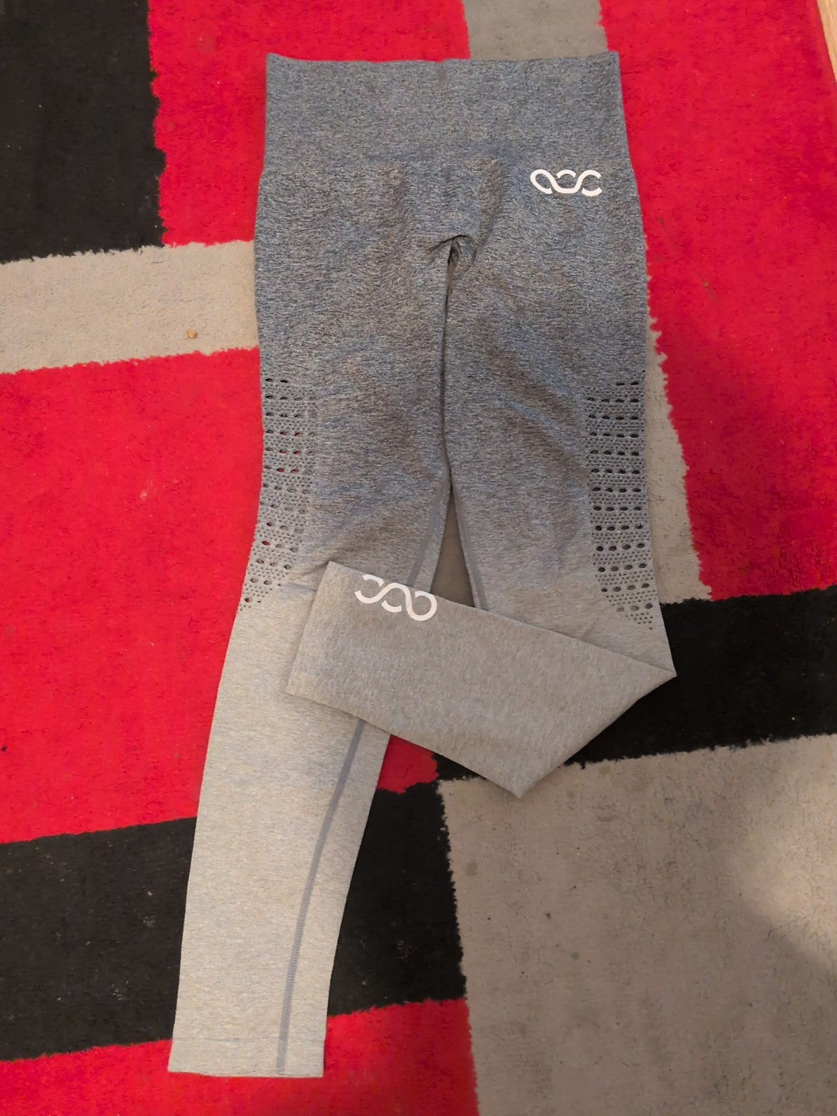 Ladies Medium Grey With Hole Pattern Nylon Leggings