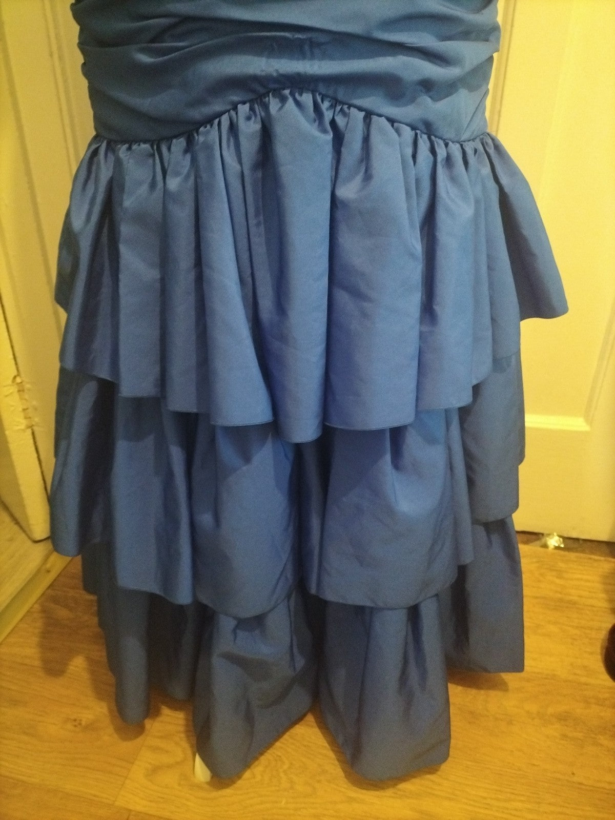 Ladies John Charles Soecial Occasion Dress Blue Size 12 Strapless