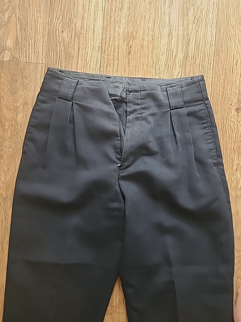 Mens Joe Delancey Size 32R Black Detailed Formal Trousers