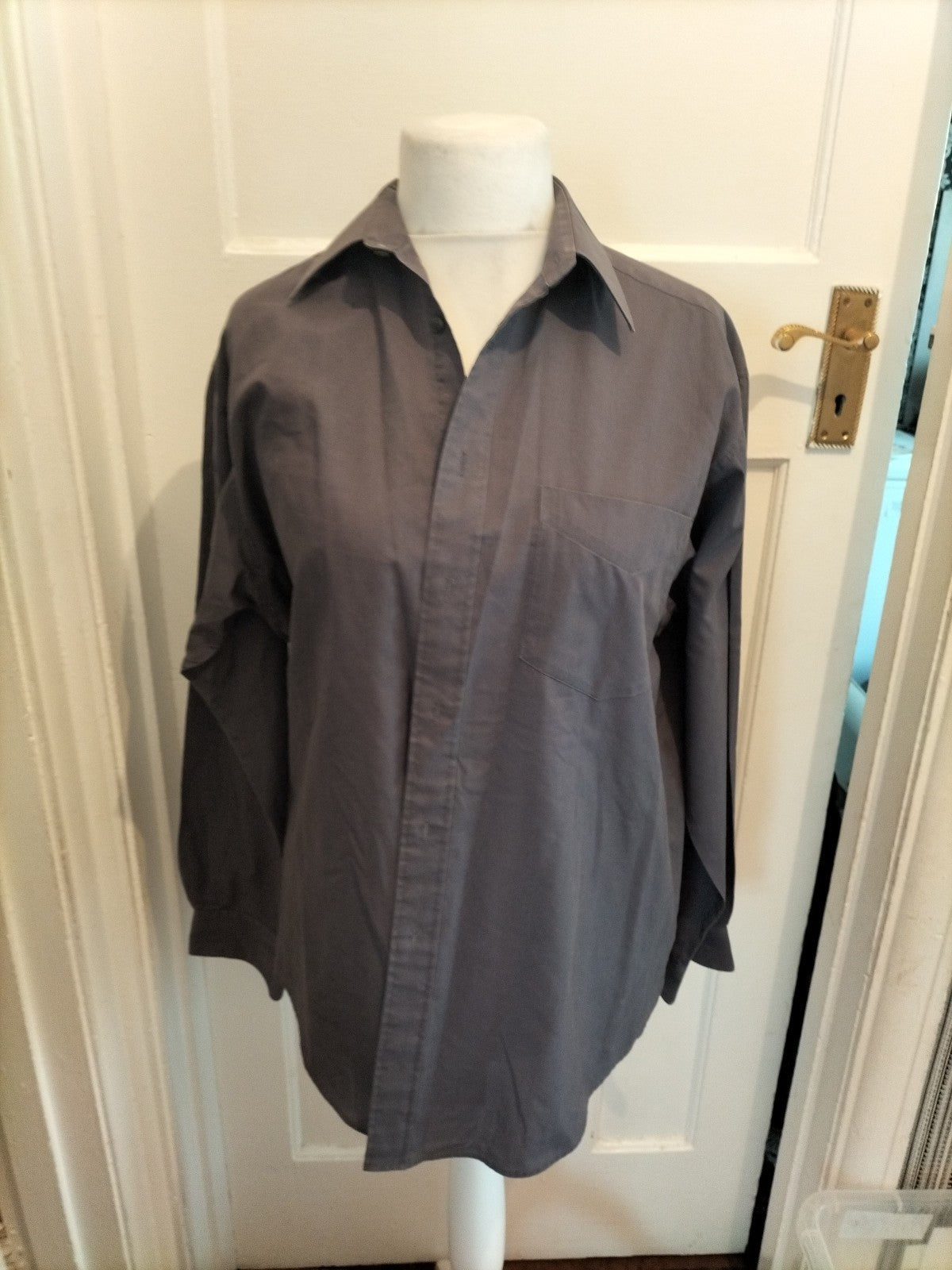 Mens Burton Size 15.5 Charcoal Grey Long Sleeved Shirt