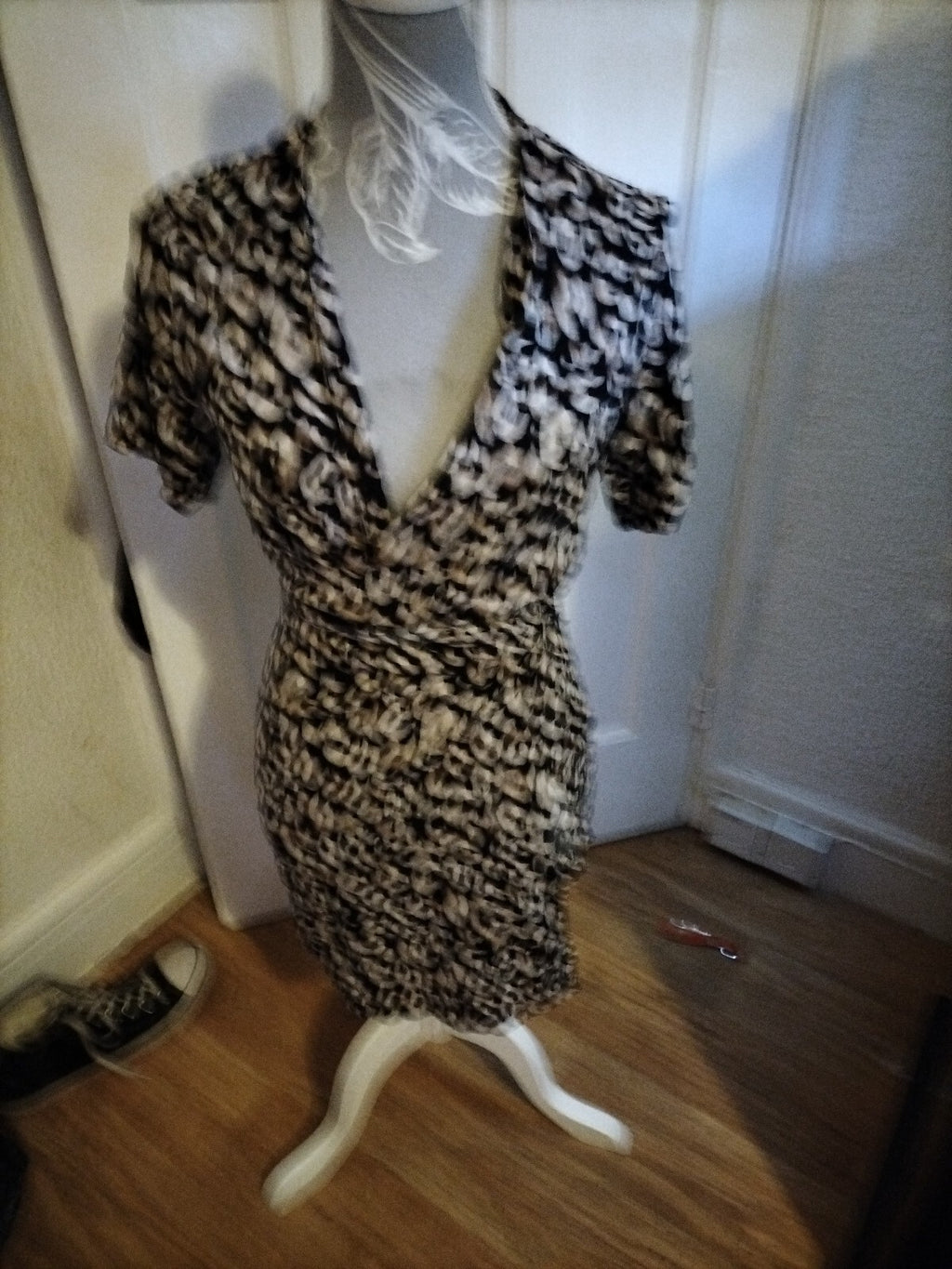 Ladies H+M Size Small Animal Print Wrap Over Top