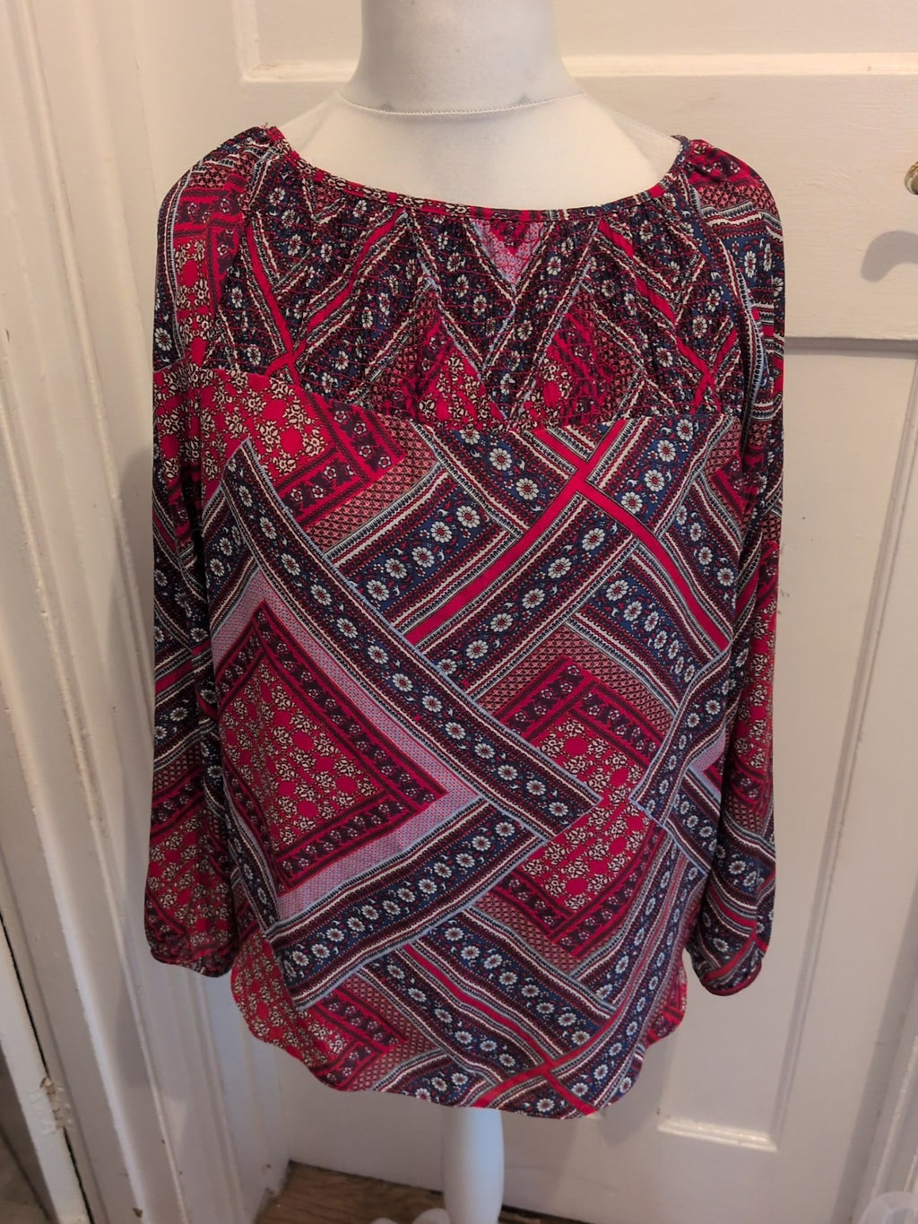 Dorothy Perkins 16 Red And Navy Aztec Long Sleeve Blouse