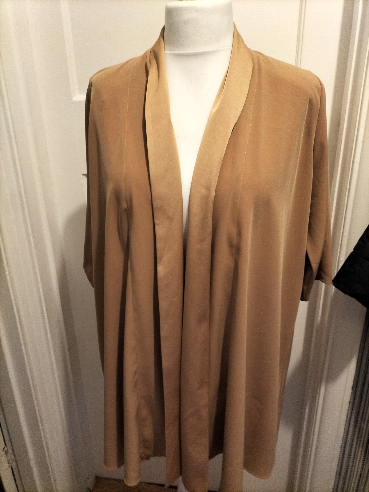 Ladies Carmelle Size 12 Brown Long Length Jacket Padded