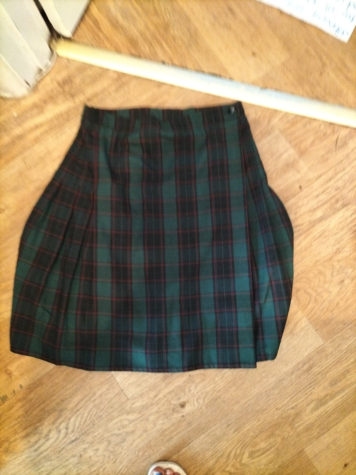 Ladies S/M EU 32 Tartan Check Skirt