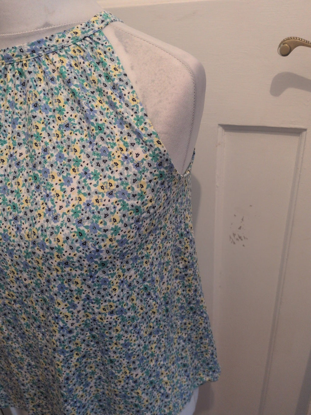 Tu 8 Blue/Green/Yellow Sleeveless Blouse