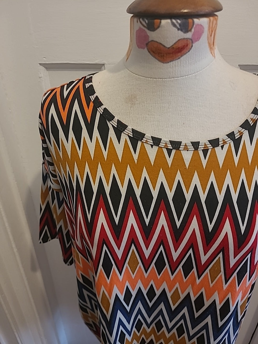 Ladies Lula Roe Size Xs Multi Short Sleeved Dress