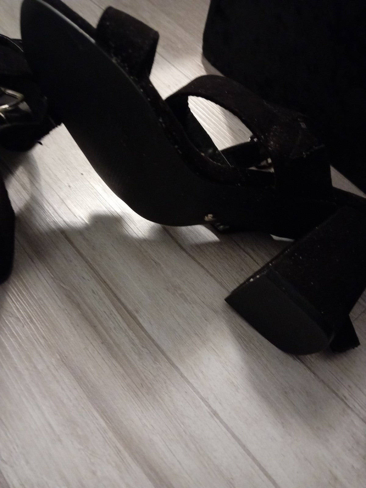 Ladies Sole Diva Black Strappy Heels Size 5 Free Delivery