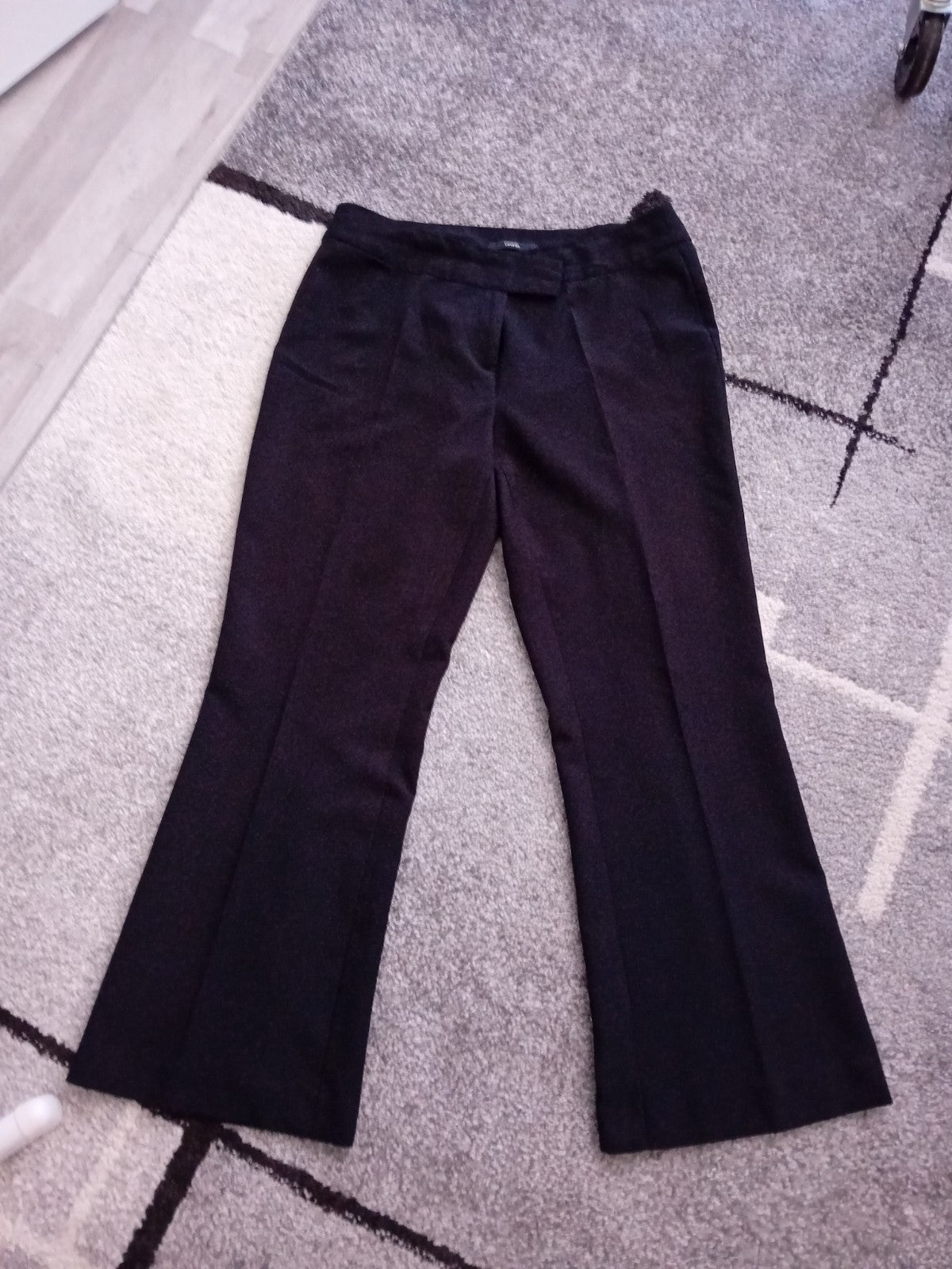 Ladies Black Size 14 Short Trousers Wide Leg Free Delivery