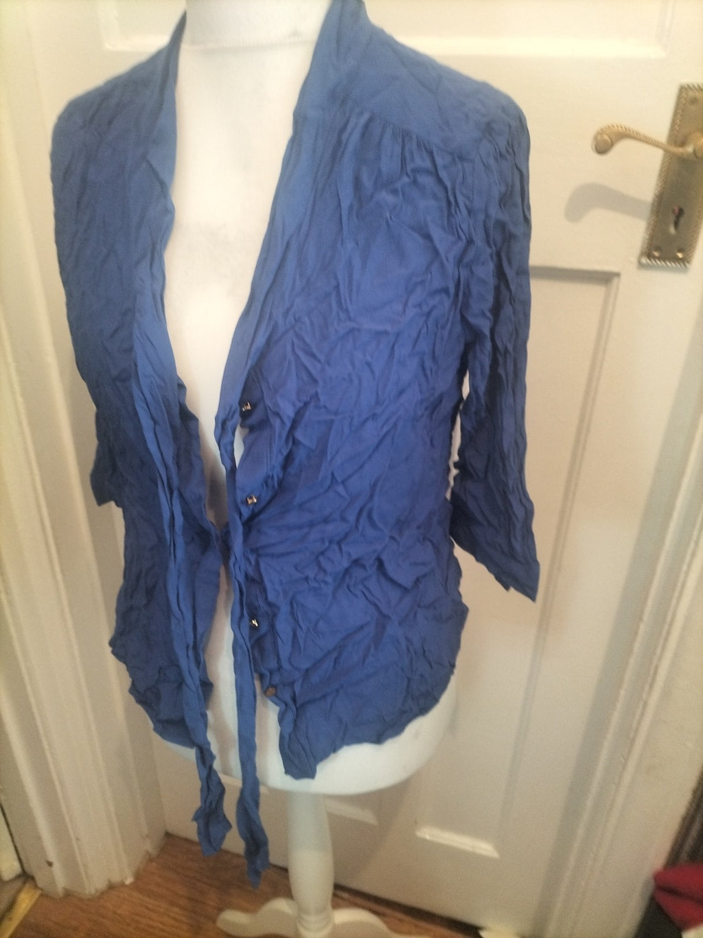 Ladies Laura Ashley Size 14 Blue Blouse Buttoned