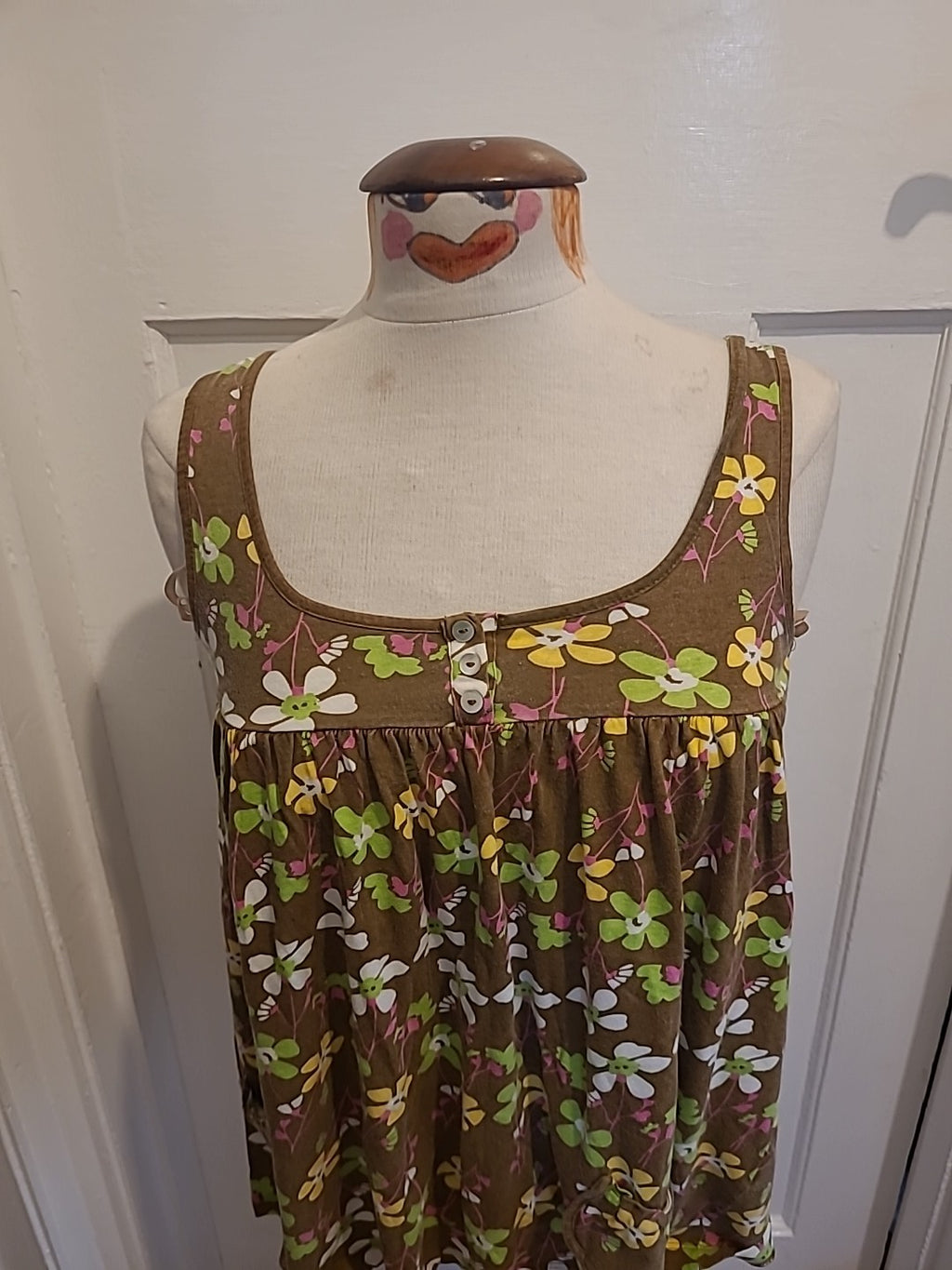 Ladies Primark Size 10 Brown Floral Sleeveless Tshirt