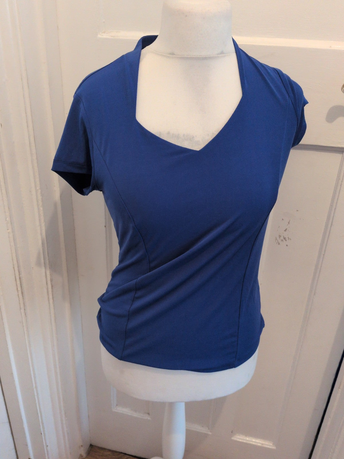 Carmen Marc Valvo medium Blue Short Sleeve T-shirt Blouse