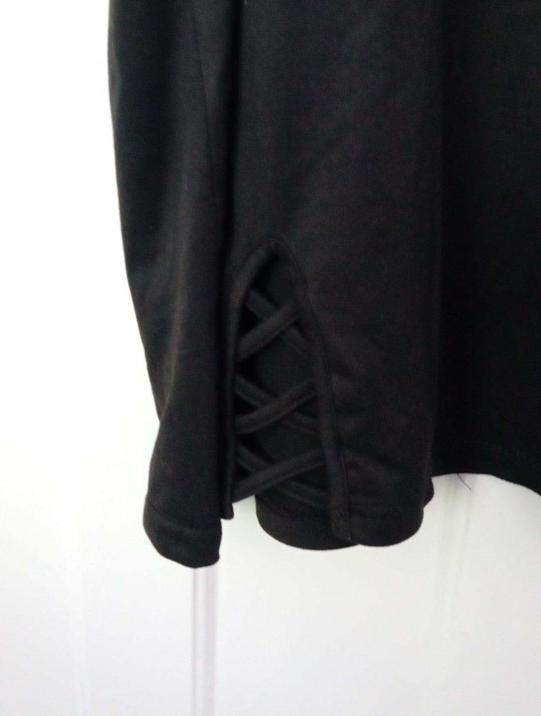 Ladies Black V Neck T.shirt Size 4xl Criss/cross Trim Free Delivery