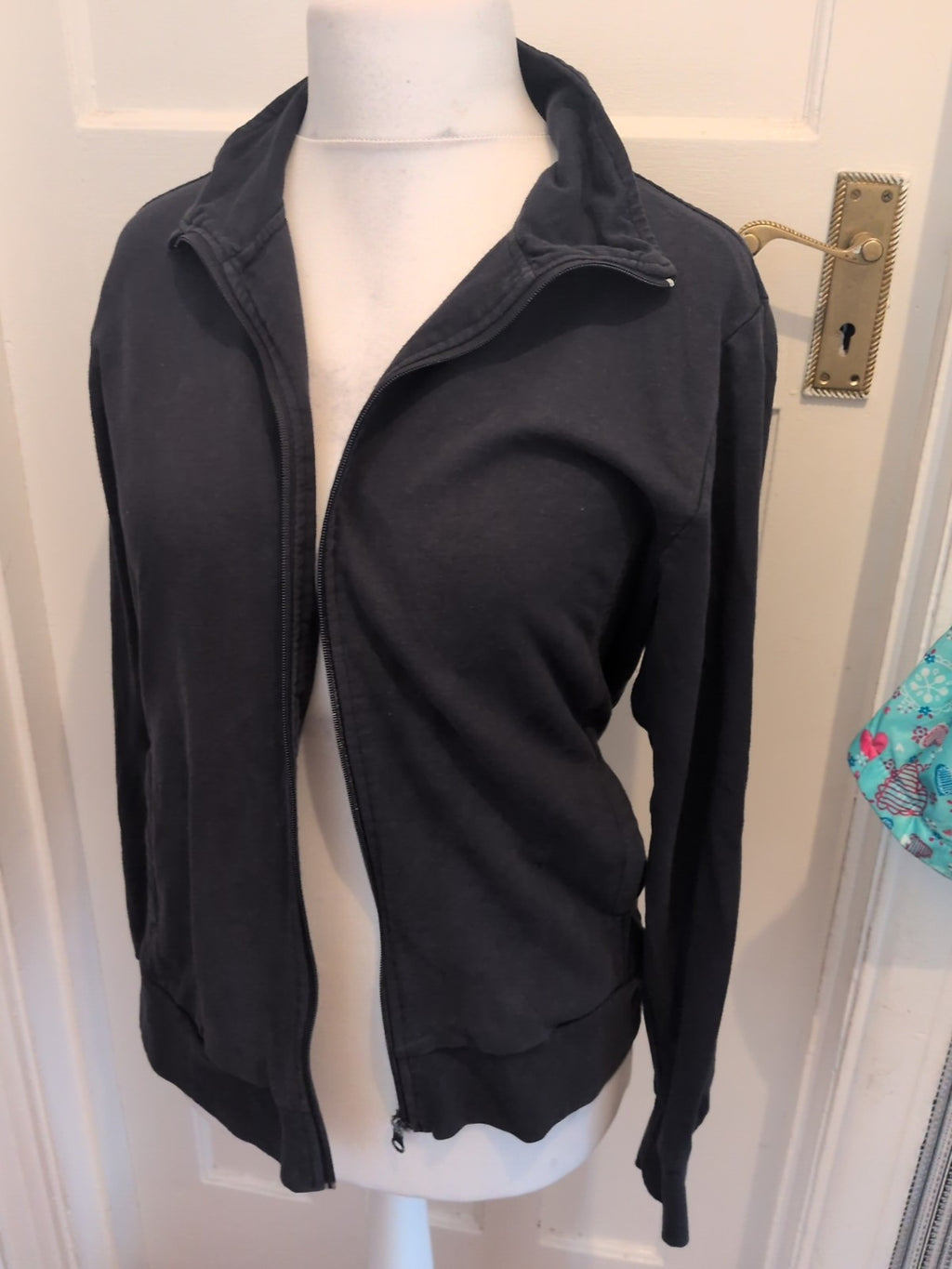 Crivit 18/20 Long Sleeve Full Zip Jacket