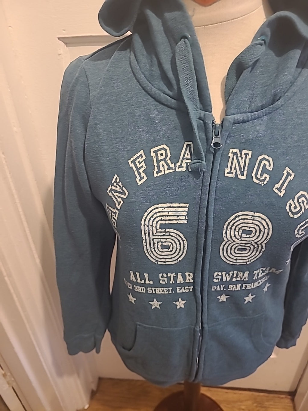 Ladies Denim&Co Size 10 Teal Zip Through Jacket