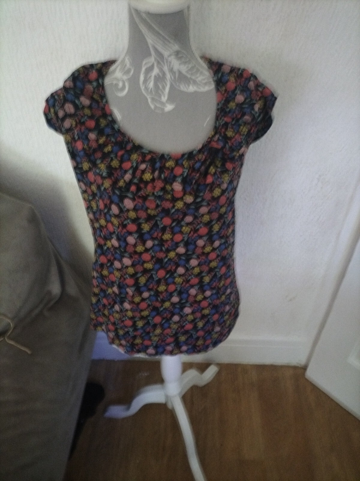 Ladies Primark Size 12 Multi Floral Short Sleeved Blouse