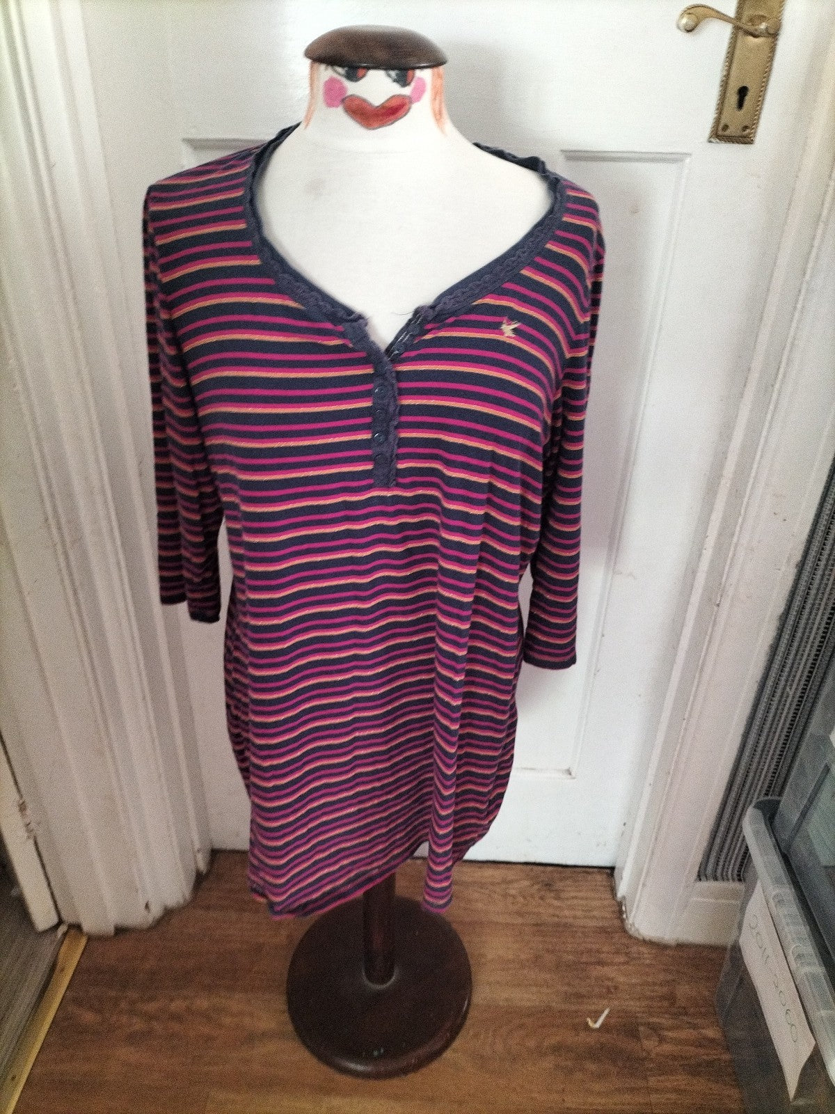 Ladies Limited Size 18 Multi Striped Long Sleeved Blouse