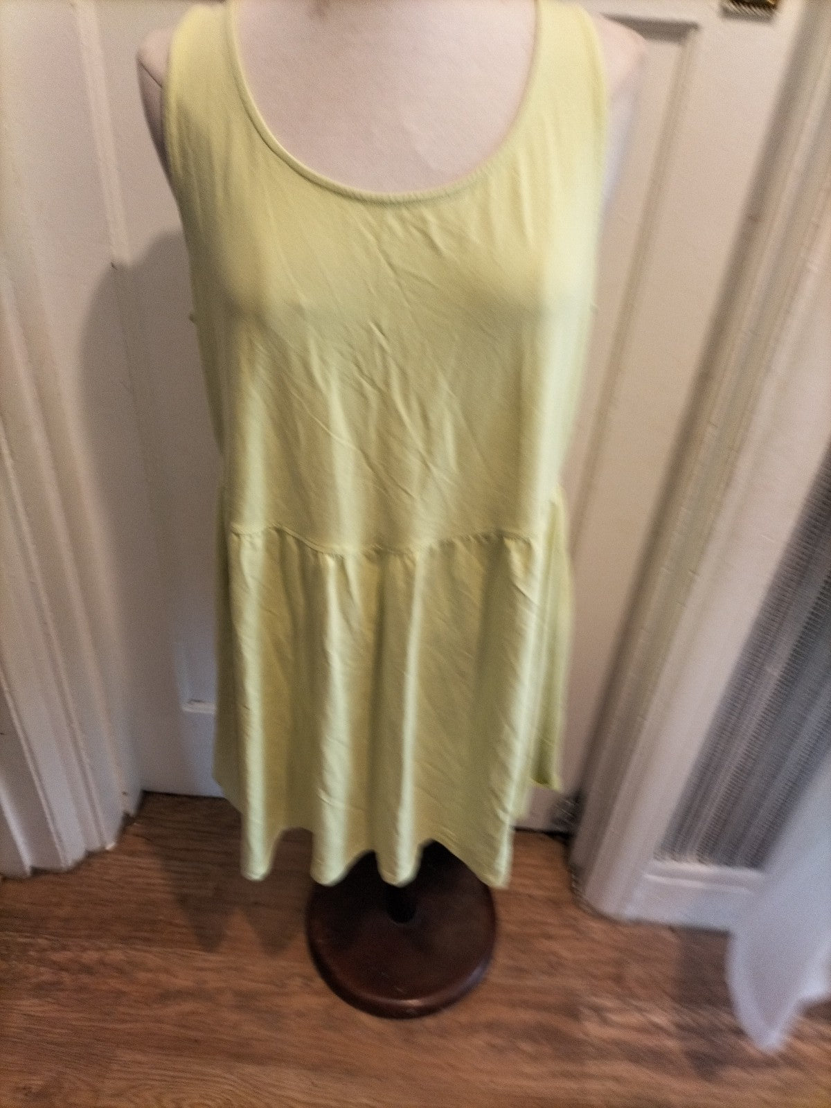 Ladies New Look Size 18 Lime Sleeveless Dress