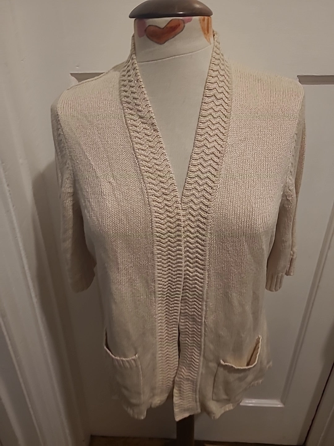 Ladies E-Vie Size 16 Light Beige Short Sleeved Cardigan