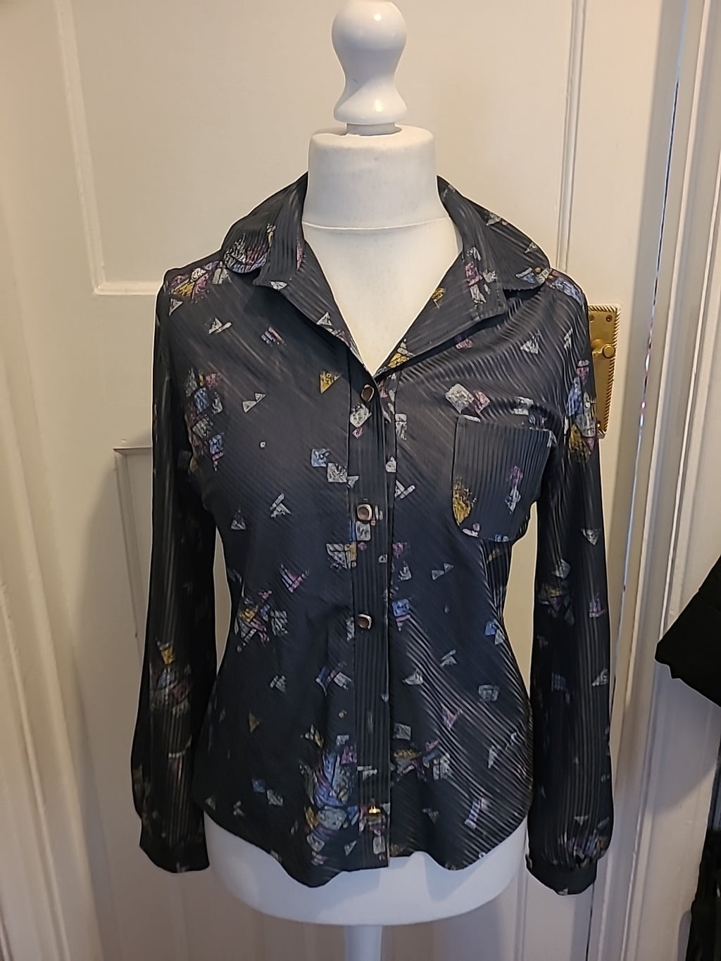 Ladies Patrice Size Medium Dark Green Long Sleeved Blouse Missing Button